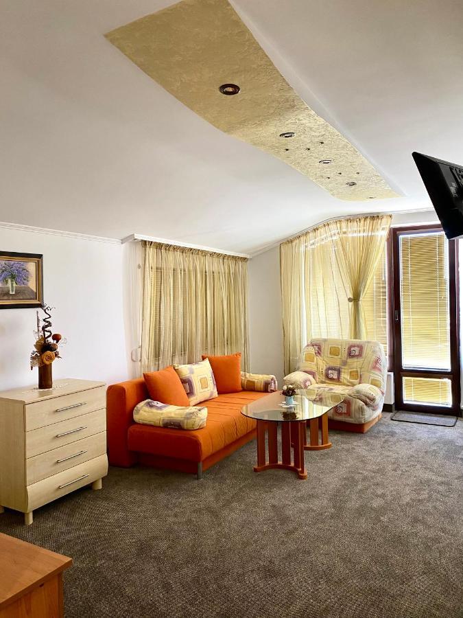 Family Hotel The Golden Fish โซโซโปล ภายนอก รูปภาพ