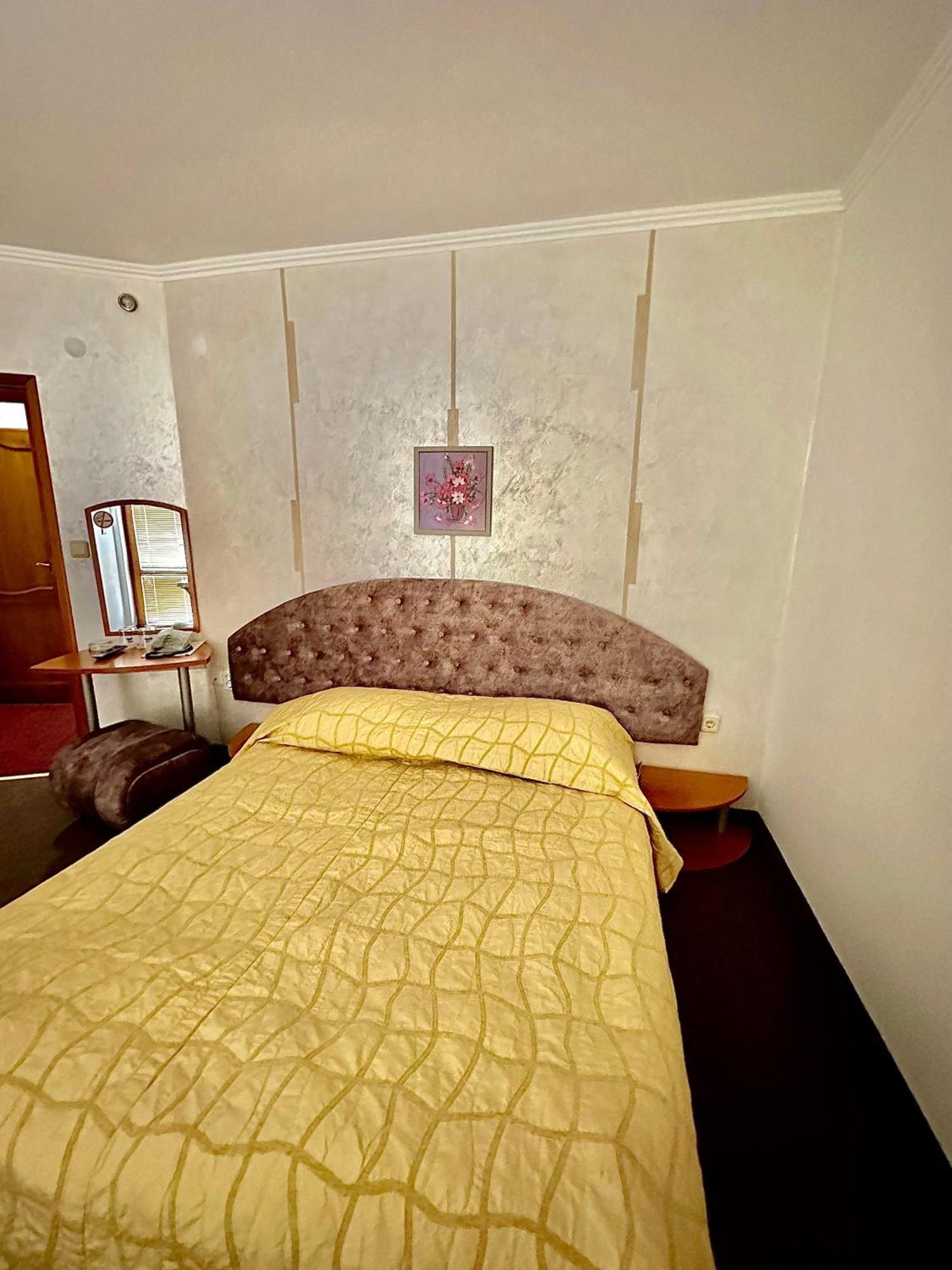 Family Hotel The Golden Fish โซโซโปล ภายนอก รูปภาพ