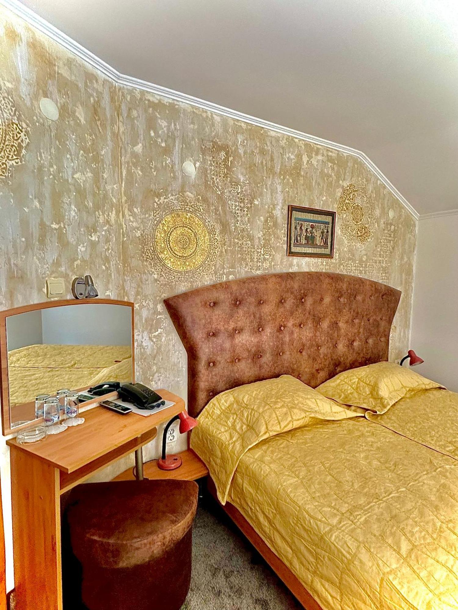 Family Hotel The Golden Fish โซโซโปล ภายนอก รูปภาพ