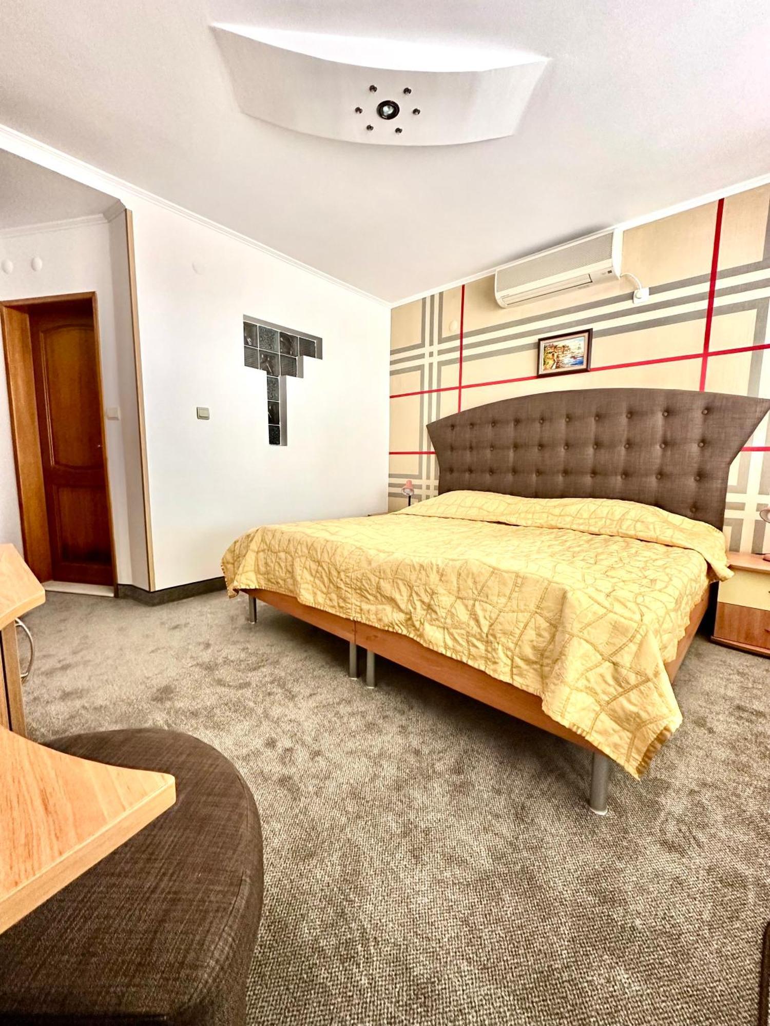 Family Hotel The Golden Fish โซโซโปล ภายนอก รูปภาพ